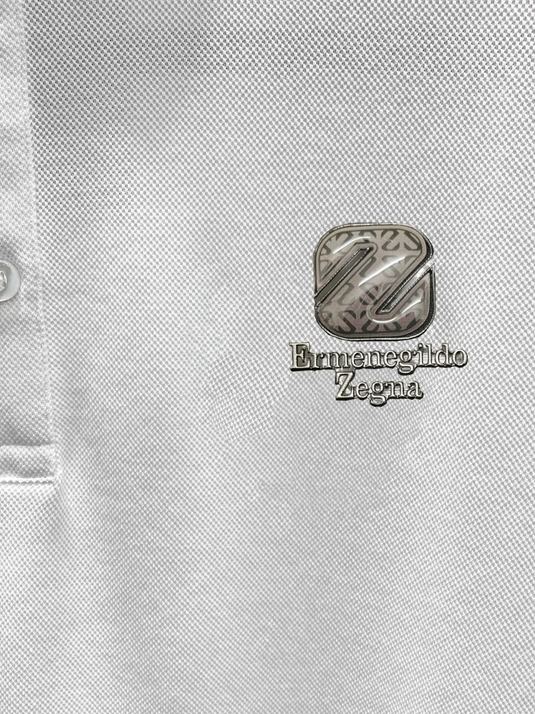 Zegna 24SS Classic Polo 。 T . . ! Piquet , “ ”。 . , , logo ， ， ， ， ， ， 。 Black/White/ Size：M~3XL